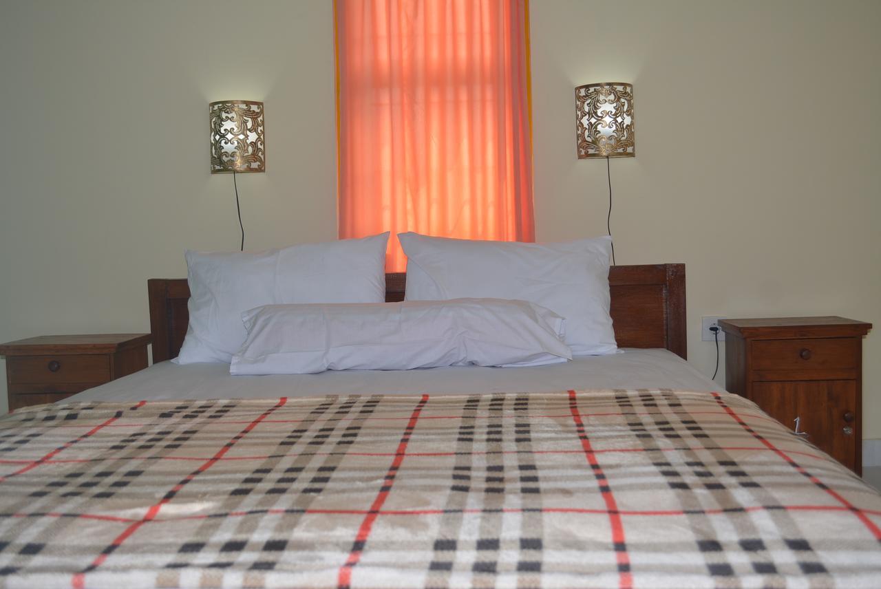 Repag Wayan Canggu Hostel Кута Екстер'єр фото
